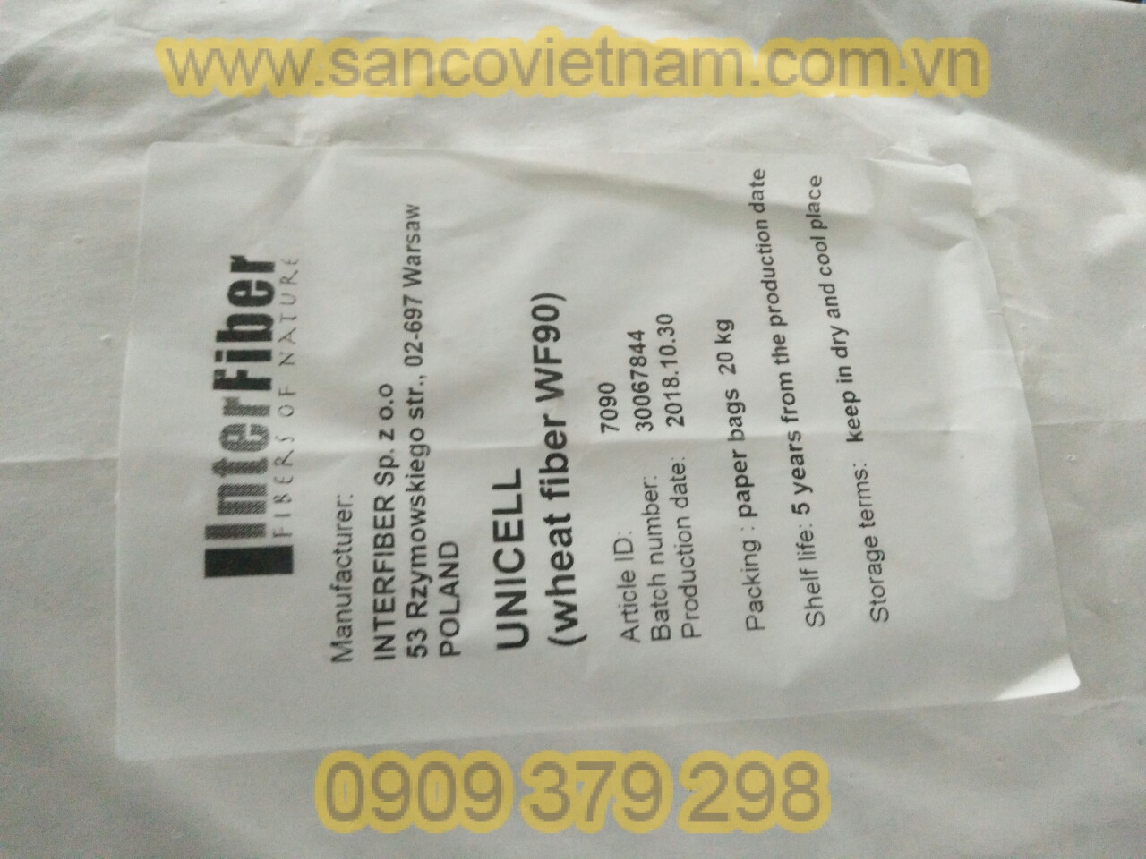FIBER TRONG THỰC PHẨM  FIBER TRONG THỰC PHẨM Nói một cách đơn giản, chất xơ có tên khoa học đầy đủ dietary fiber là một carbohydrate không tiêu hóa được có trong thực phẩm. 